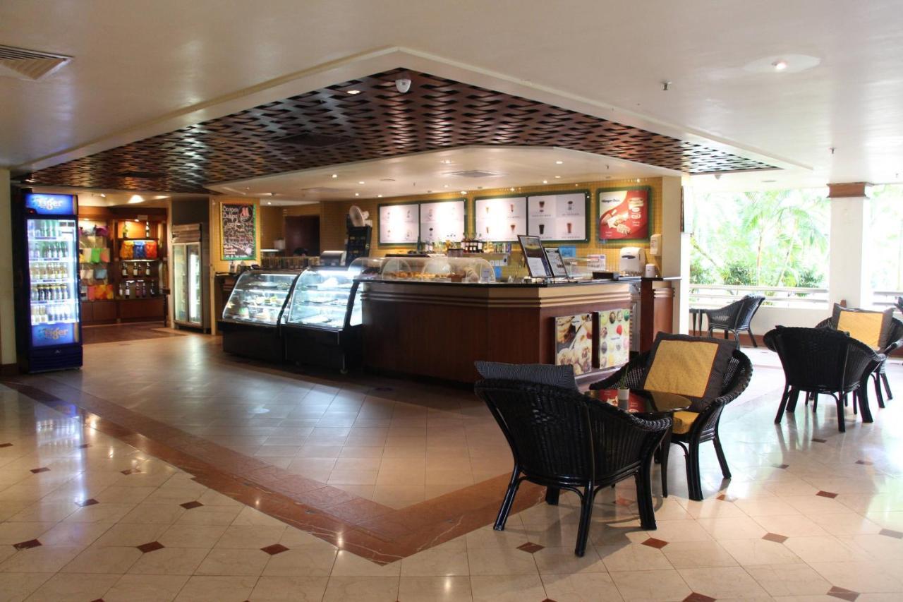Miri Marriott Resort&Spa Exteriör bild The Coffee Bean & Tea Leaf in Kuala Lumpur, Malaysia