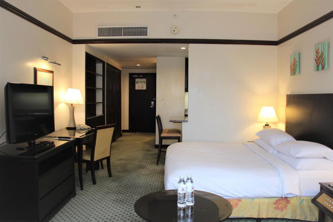 Miri Marriott Resort&Spa Exteriör bild Deluxe room